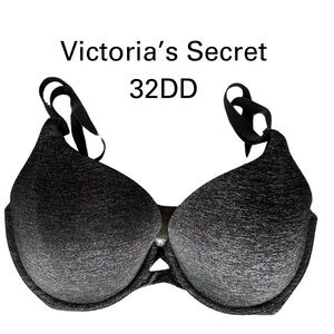 Victoria’s Secret Bra 32DD